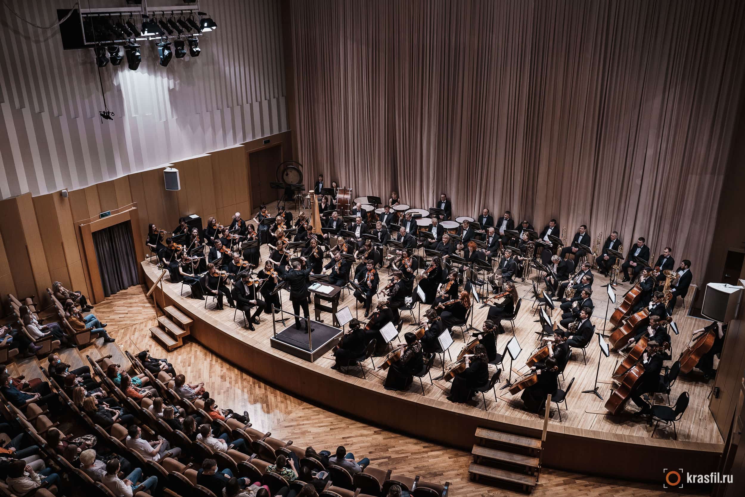 Красноярский академический симфонический оркестр выступит в Новосибирске
